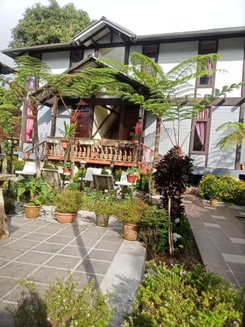 Cahaya Villa Tanah Rata Exterior photo